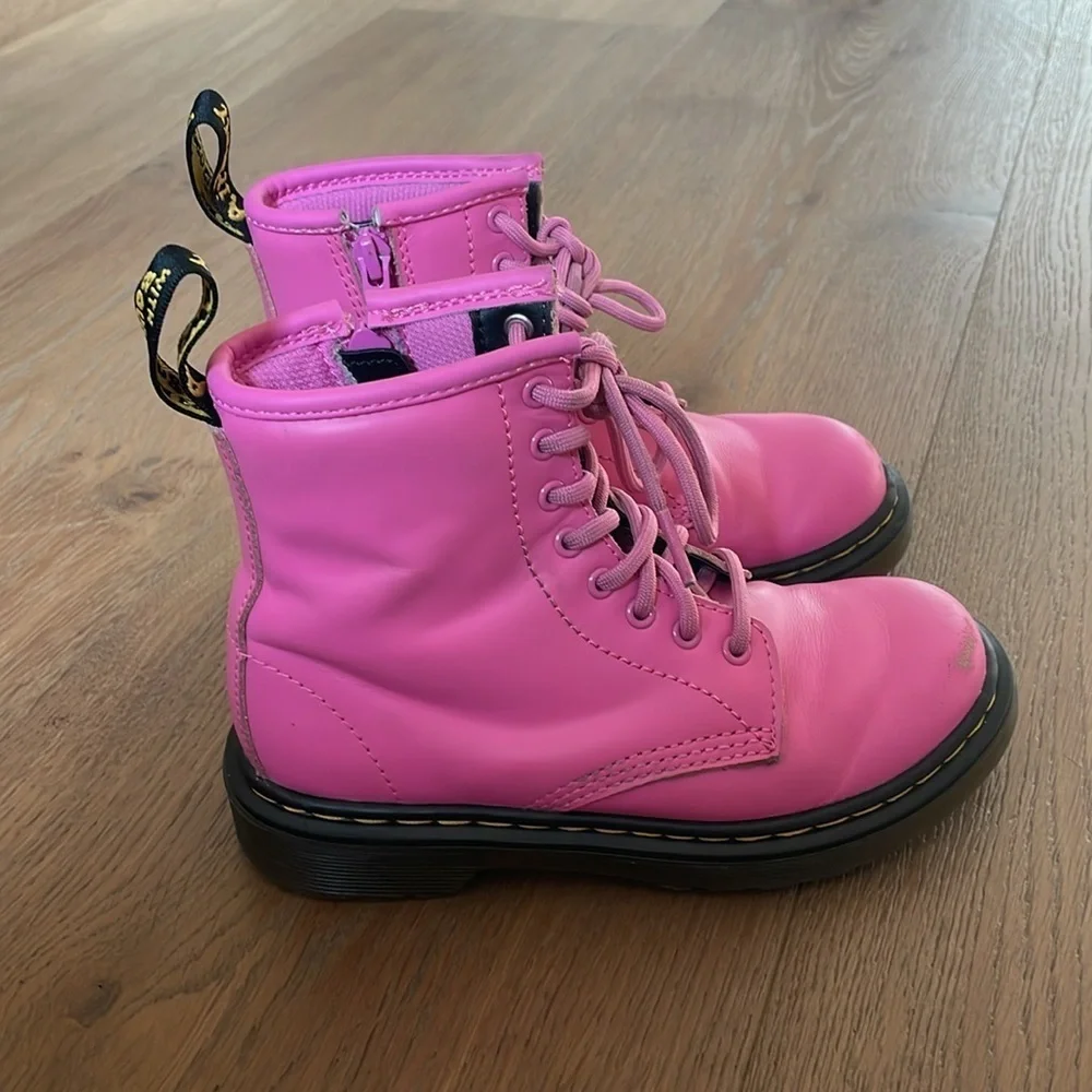 Dr. Martens Kids Leather Lace Up Boots Pink Size 13 US